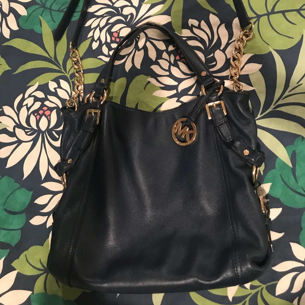 Authentic MK purse!